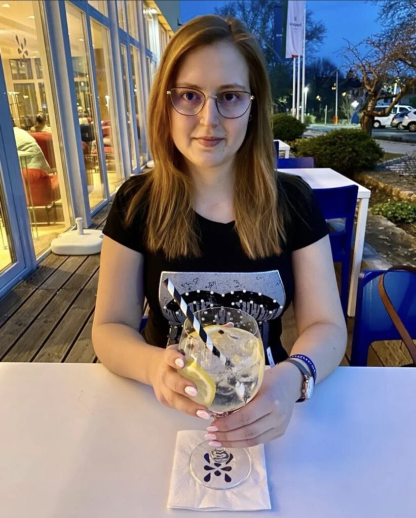 HELEN ZEVR CRYPTO